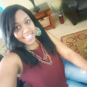 Meet your Posher, Candice